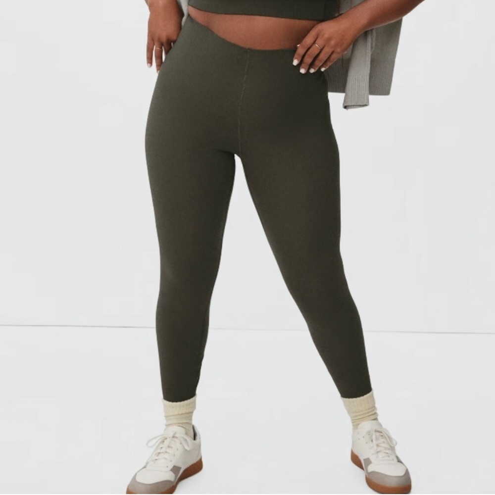 Everlane Perform Sculpt Legging - Dark Forest EUC